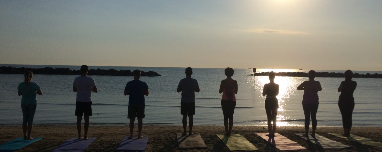 YOGA AL MARE